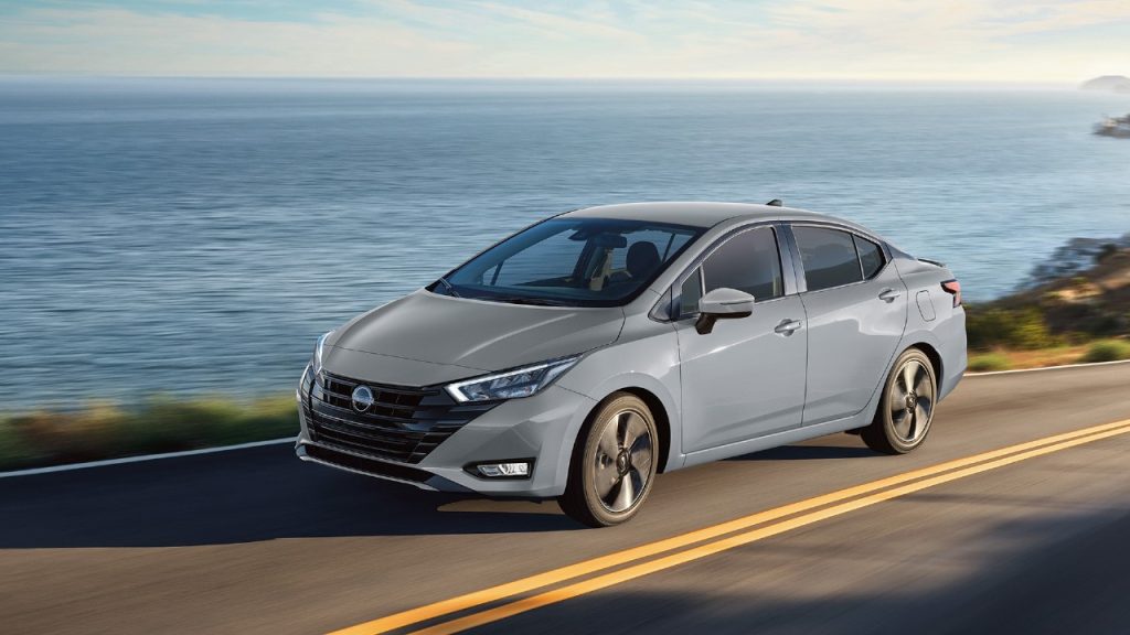 Nissan Sunny 2024