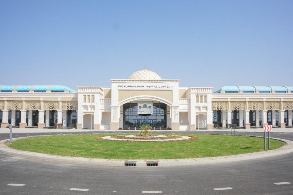 سوق الجبيل بالذيد يستقطب ما يقارب 135 ألف زائر خلال النصف الأول من عام 2025