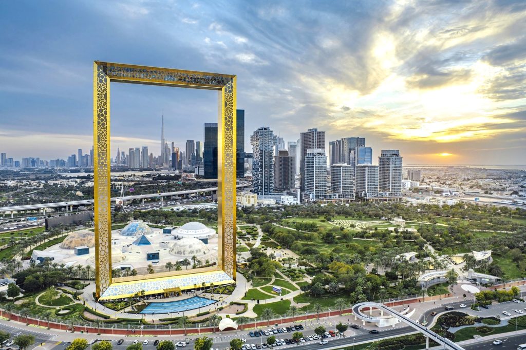 عدد سكان دبي سيصل إلى 5 ملايين نسمة بحلول عام 2030