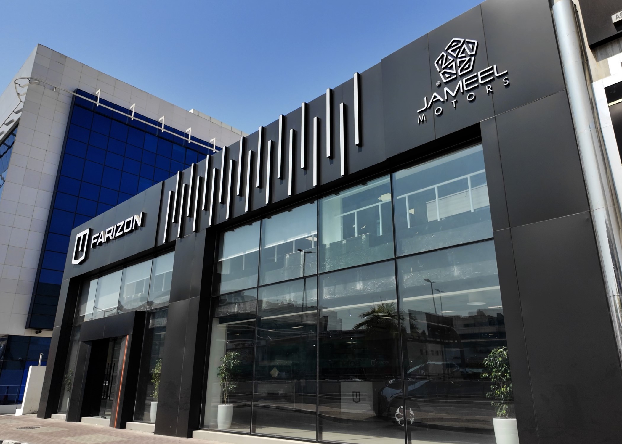 Jameel Motors opens its First Farizon Showroom in Dubai