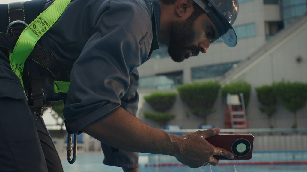 علامةHONOR تحتفي بالأبطال بيننا في عمل سينمائي يعكس معاني الشجاعة، الإصرار وقوة الروح الإنسانية