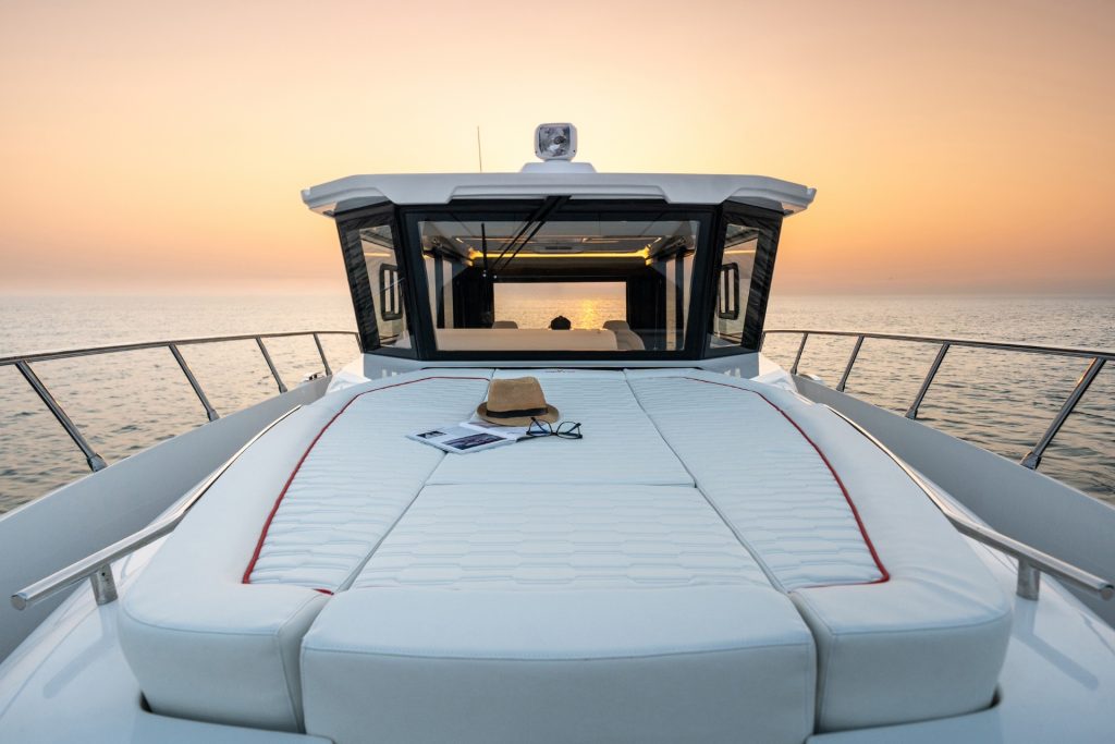 Oryx 37lx cross cabin cruiser premiers at ADIBS 2025